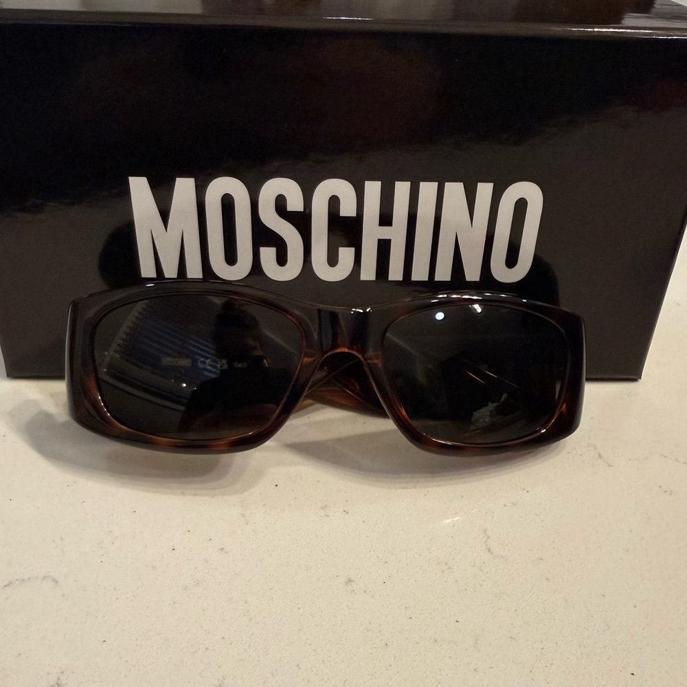 Moschino Women's Tortoiseshell Brown Rectangular Sunglasses